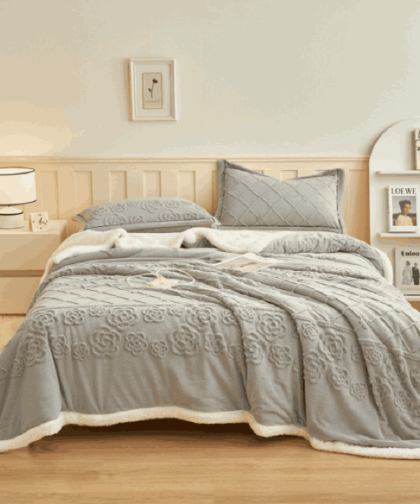 Reversible Sherpa Fleece Blanket