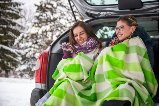 Blanket Warmth Strategies for Winter Commuters