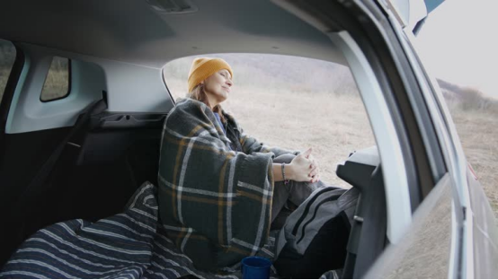 A Blanket that provides stable 