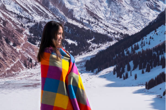 Warm Blanket for High-Altitude Travelers