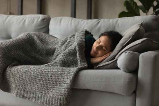 Enhance well-being of long-term single living through Blanket