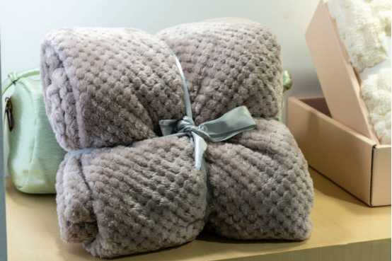 Textile science in Blanket manufacturing reveals the source of comfort